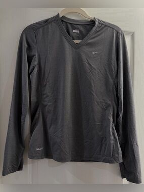 Nike Long Sleeve V-Neck Performance Top